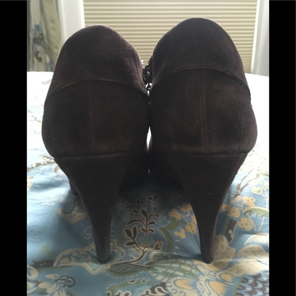 Guess Suede Boots 🥰 - Picture 3 of 7